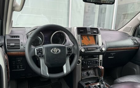 Toyota Land Cruiser Prado 150 рестайлинг 2, 2010 год, 2 515 000 рублей, 6 фотография