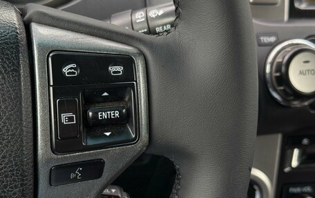 Toyota Land Cruiser Prado 150 рестайлинг 2, 2010 год, 2 515 000 рублей, 20 фотография