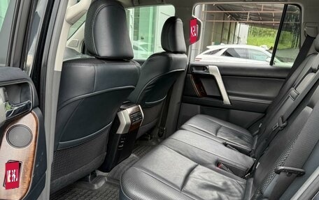 Toyota Land Cruiser Prado 150 рестайлинг 2, 2010 год, 2 515 000 рублей, 13 фотография