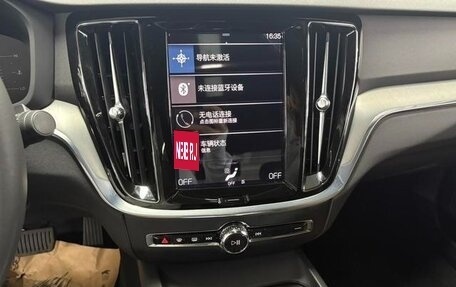 Volvo S60 III, 2022 год, 2 500 000 рублей, 14 фотография