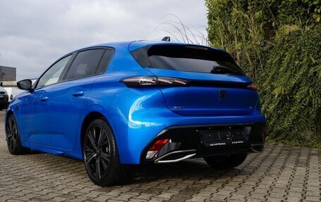 Peugeot 308, 2022 год, 2 090 000 рублей, 3 фотография