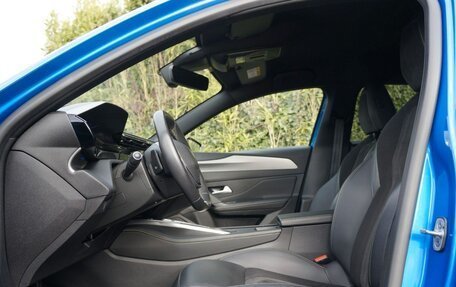 Peugeot 308, 2022 год, 2 090 000 рублей, 6 фотография