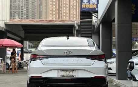 Hyundai Elantra, 2022 год, 1 570 000 рублей, 7 фотография