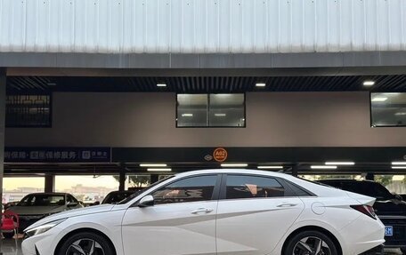Hyundai Elantra, 2022 год, 1 570 000 рублей, 11 фотография
