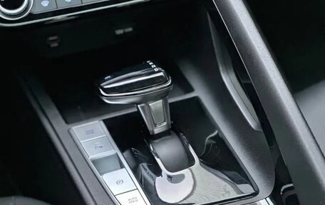 Hyundai Elantra, 2022 год, 1 570 000 рублей, 15 фотография