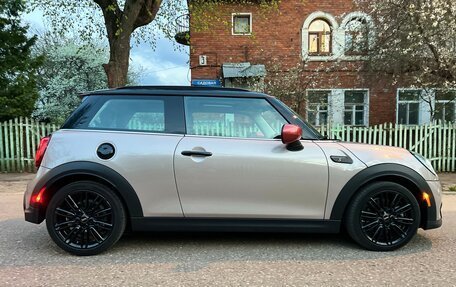 MINI Hatch, 2024 год, 3 200 000 рублей, 8 фотография