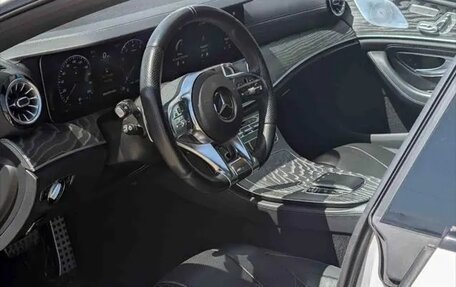 Mercedes-Benz CLS, 2021 год, 5 900 000 рублей, 15 фотография