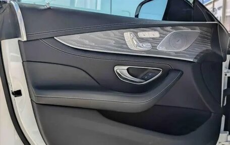 Mercedes-Benz CLS, 2021 год, 5 900 000 рублей, 13 фотография