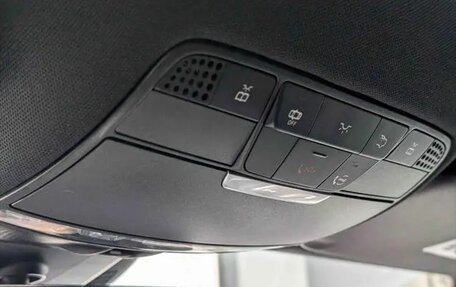 Mercedes-Benz CLS, 2021 год, 5 900 000 рублей, 26 фотография