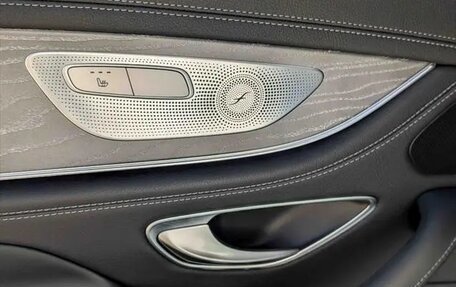 Mercedes-Benz CLS, 2021 год, 5 900 000 рублей, 28 фотография