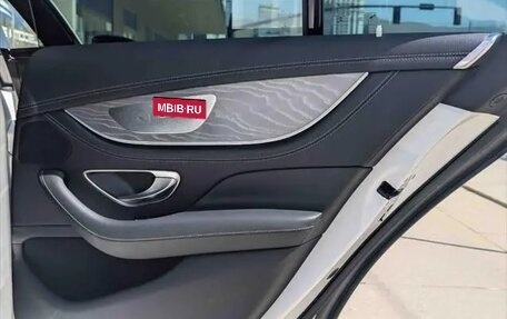 Mercedes-Benz CLS, 2021 год, 5 900 000 рублей, 34 фотография