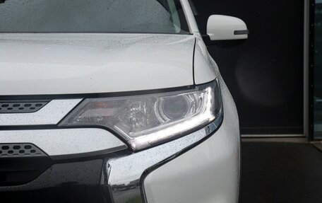 Mitsubishi Outlander III рестайлинг 3, 2019 год, 2 475 000 рублей, 23 фотография