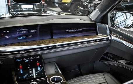 Cadillac Escalade V, 2025 год, 23 000 000 рублей, 11 фотография