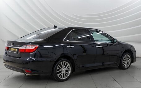 Toyota Camry, 2017 год, 2 448 000 рублей, 7 фотография