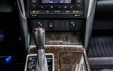 Toyota Camry, 2017 год, 2 448 000 рублей, 32 фотография