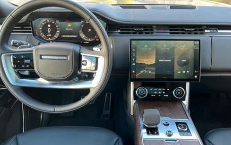 Land Rover Range Rover IV рестайлинг, 2022 год, 15 058 063 рублей, 13 фотография
