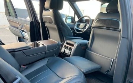 Land Rover Range Rover IV рестайлинг, 2022 год, 15 058 063 рублей, 10 фотография