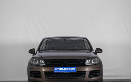 Volkswagen Touareg III, 2013 год, 1 899 000 рублей, 2 фотография