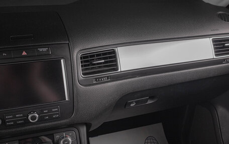 Volkswagen Touareg III, 2013 год, 1 899 000 рублей, 17 фотография