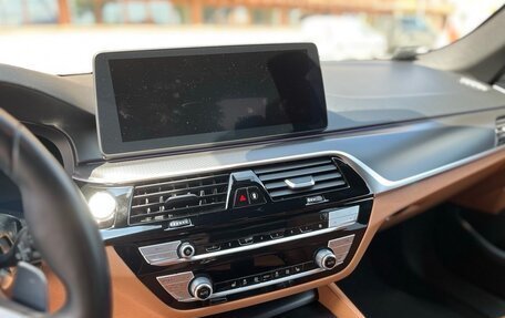 BMW 5 серия, 2021 год, 4 590 000 рублей, 32 фотография