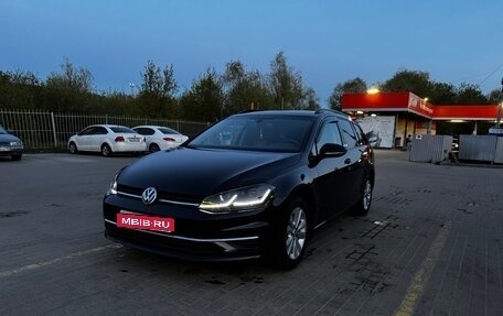 Volkswagen Golf VII, 2019 год, 1 850 000 рублей, 1 фотография