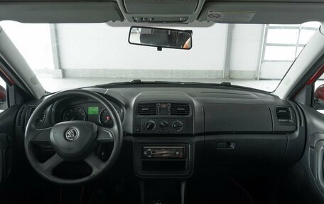Skoda Fabia II, 2013 год, 630 000 рублей, 10 фотография
