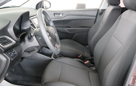Hyundai Solaris II рестайлинг, 2021 год, 1 569 000 рублей, 7 фотография