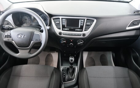 Hyundai Solaris II рестайлинг, 2021 год, 1 569 000 рублей, 16 фотография