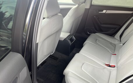 Audi A4, 2012 год, 1 820 000 рублей, 22 фотография