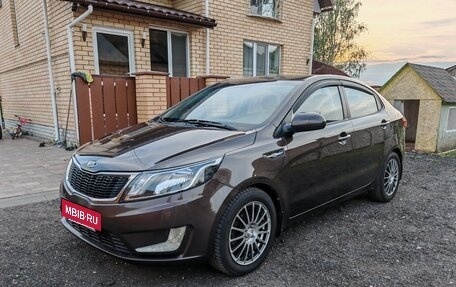 KIA Rio III рестайлинг, 2014 год, 920 000 рублей, 4 фотография
