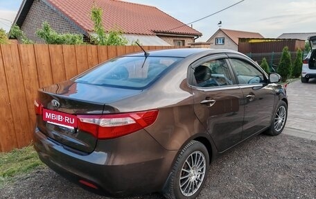 KIA Rio III рестайлинг, 2014 год, 920 000 рублей, 18 фотография