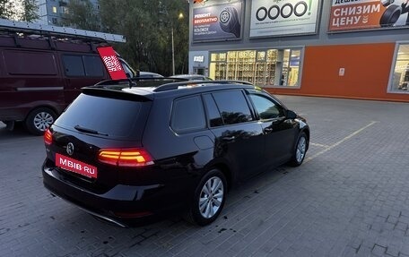 Volkswagen Golf VII, 2019 год, 1 850 000 рублей, 6 фотография