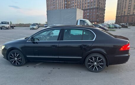 Skoda Superb III рестайлинг, 2011 год, 1 290 000 рублей, 11 фотография
