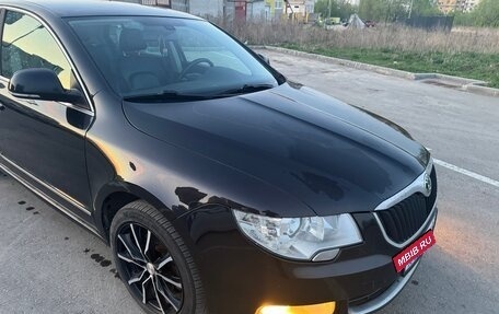 Skoda Superb III рестайлинг, 2011 год, 1 290 000 рублей, 5 фотография