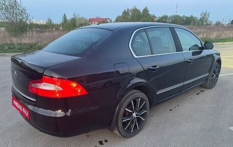 Skoda Superb III рестайлинг, 2011 год, 1 290 000 рублей, 8 фотография