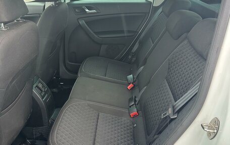 Skoda Yeti I рестайлинг, 2016 год, 1 180 000 рублей, 20 фотография