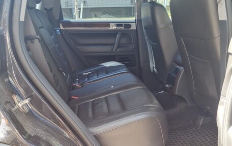 Volkswagen Touareg III, 2009 год, 850 000 рублей, 9 фотография