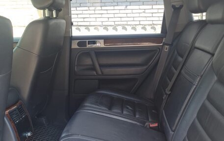Volkswagen Touareg III, 2009 год, 850 000 рублей, 11 фотография