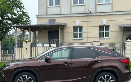 Lexus RX IV рестайлинг, 2018 год, 4 650 000 рублей, 8 фотография