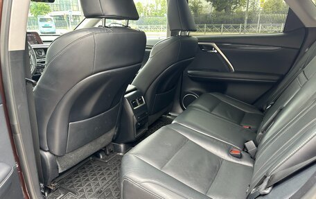 Lexus RX IV рестайлинг, 2018 год, 4 650 000 рублей, 22 фотография