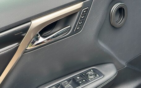 Lexus RX IV рестайлинг, 2018 год, 4 650 000 рублей, 28 фотография