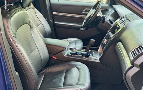 Ford Explorer VI, 2017 год, 2 850 000 рублей, 12 фотография