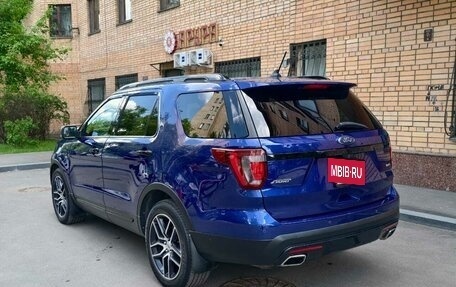 Ford Explorer VI, 2017 год, 2 850 000 рублей, 3 фотография