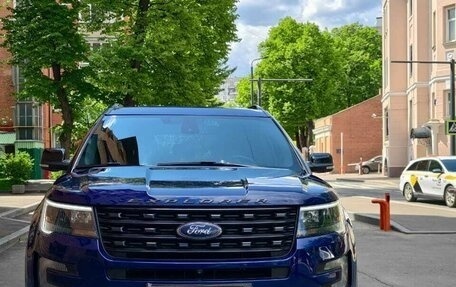 Ford Explorer VI, 2017 год, 2 850 000 рублей, 4 фотография