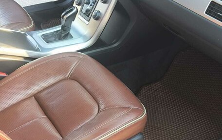 Volvo XC70 II рестайлинг, 2014 год, 2 600 000 рублей, 6 фотография