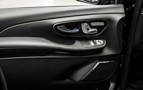 Mercedes-Benz V-Класс, 2024 год, 15 300 000 рублей, 28 фотография