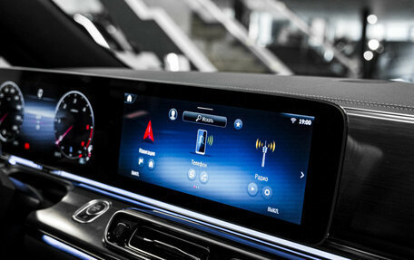 Mercedes-Benz V-Класс, 2024 год, 15 300 000 рублей, 25 фотография