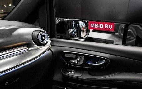 Mercedes-Benz V-Класс, 2024 год, 15 300 000 рублей, 29 фотография