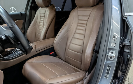 Mercedes-Benz E-Класс, 2019 год, 4 250 000 рублей, 20 фотография