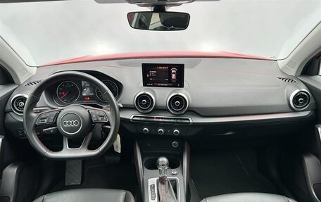 Audi Q2 I, 2022 год, 2 939 000 рублей, 10 фотография